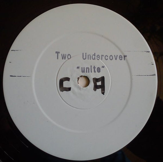 Two Undercover : Unite (12", W/Lbl, Sta)